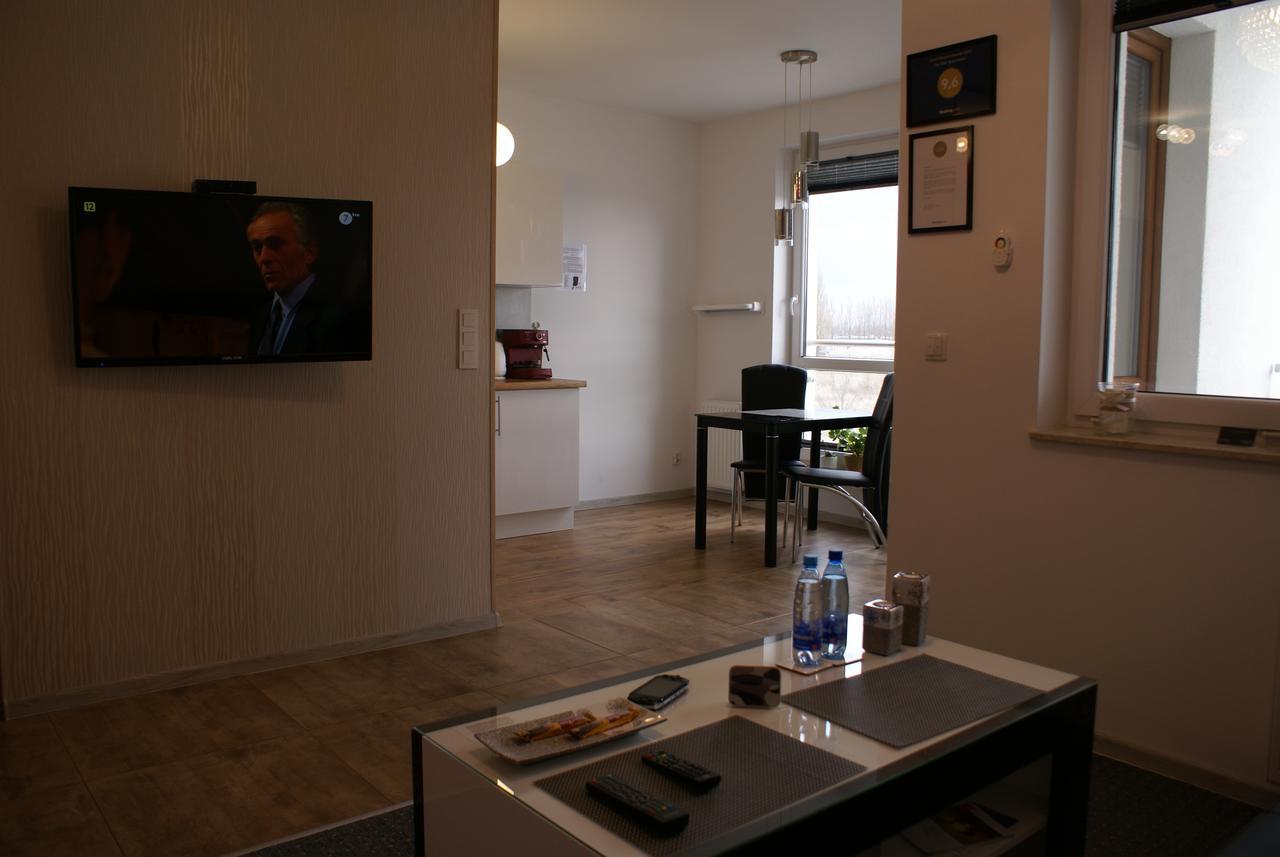 Top Oder Apartments- Private Parking Szczecin Exterior foto