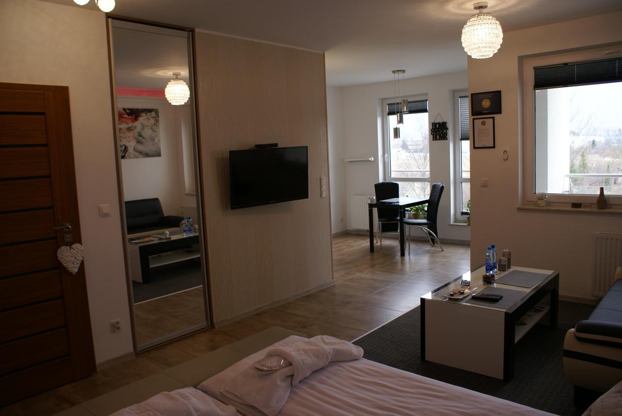 Top Oder Apartments- Private Parking Szczecin Exterior foto